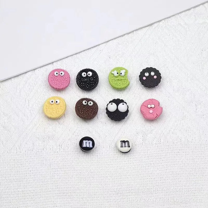 Funny Black Fur Ball for Clogs Accessories Shoe Flower Cartoon 3D Stereoscopic Cookie Genie Detachable Charms Decorative Buckles