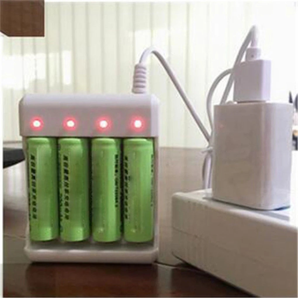 Nouveau chargeur de batterie rechargeable rapide à fente USB 3/4 haute vitesse avec protection contre les courts-circuits, station de batterie rechargeable AAA et AA